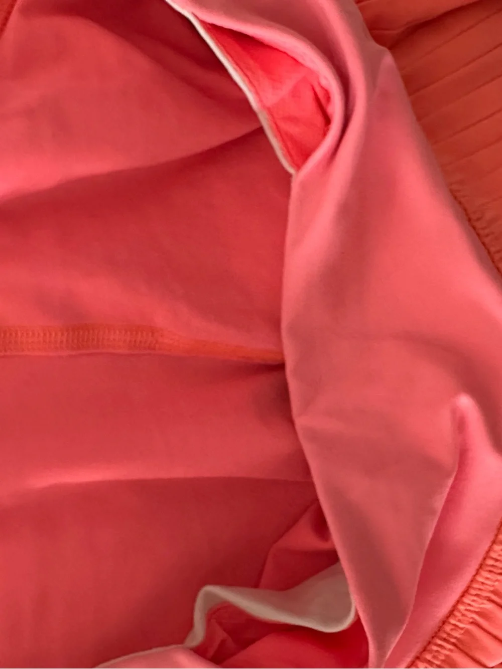 Lululemon Pleat To Street Skirt II Grapefruit size 6